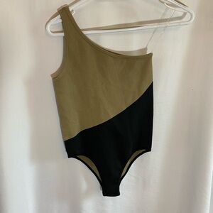 Aura stretchy sexy bodysuit, one piece, snap buttons, one shoulder s/m